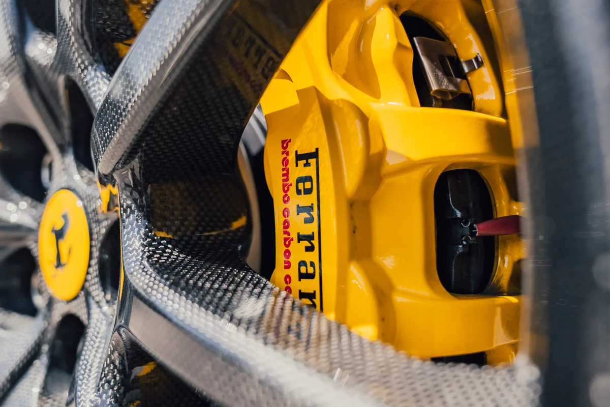 Ferrari 812 Competizione